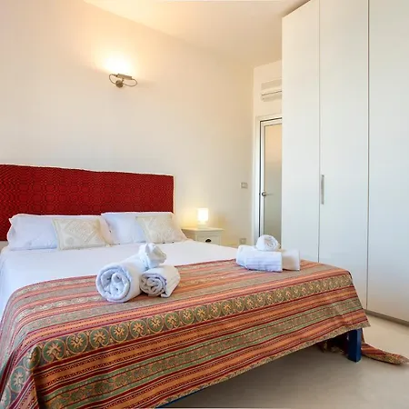 White Pentahouse Apartment