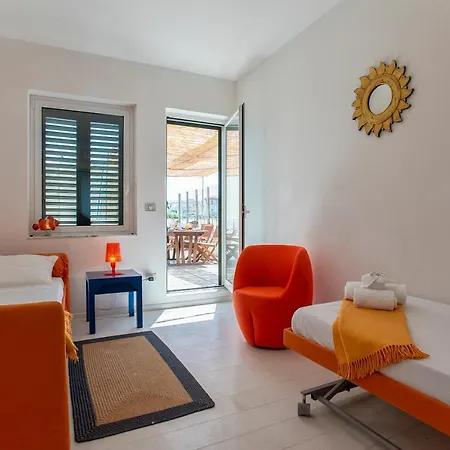 Appartement White Pentahouse *