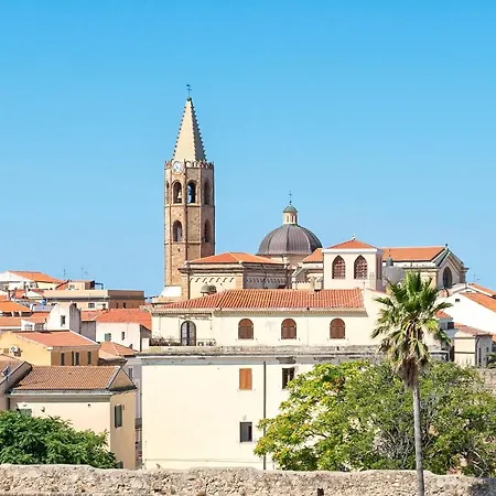 Daire White Pentahouse