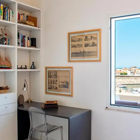 White Pentahouse Alguer